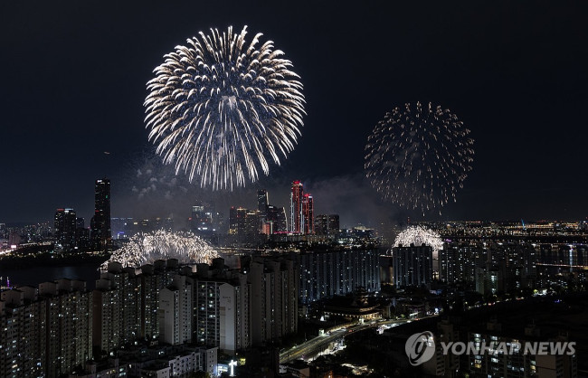 작년 여의도 불꽃축제